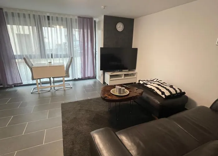 Moderne 2-zimmer-wohnung Nahe Daimler Apartamento