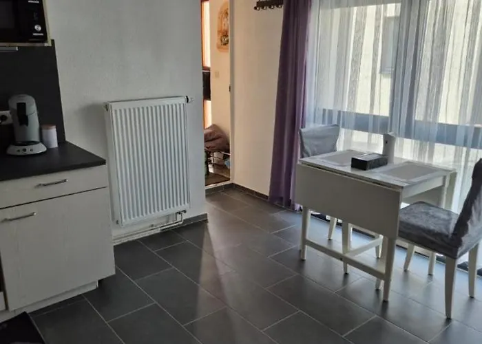 Moderne 2-zimmer-wohnung Nahe Daimler Apartamento *